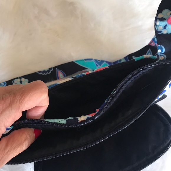 NWT Vera Bradley Little Hipster Lotus Flower Swirl - Picture 5 of 8